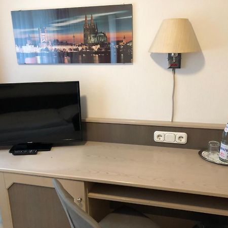 Gaestehaus Hotel Wilms Кельн Екстер'єр фото