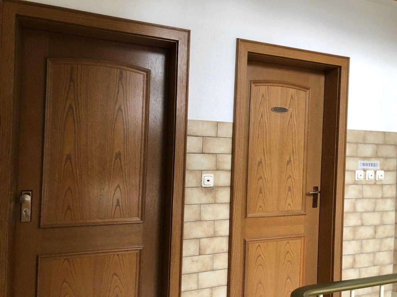 Gaestehaus Hotel Wilms Кельн Екстер'єр фото