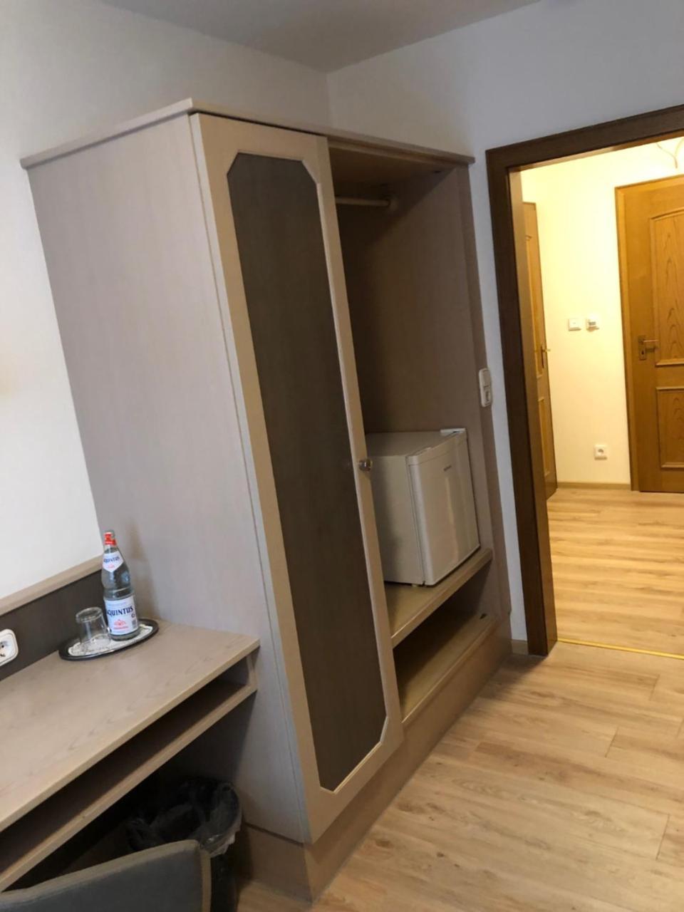 Gaestehaus Hotel Wilms Кельн Екстер'єр фото