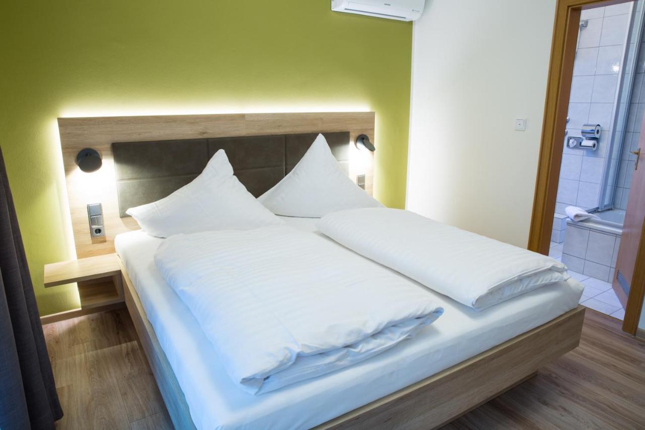 Gaestehaus Hotel Wilms Кельн Екстер'єр фото